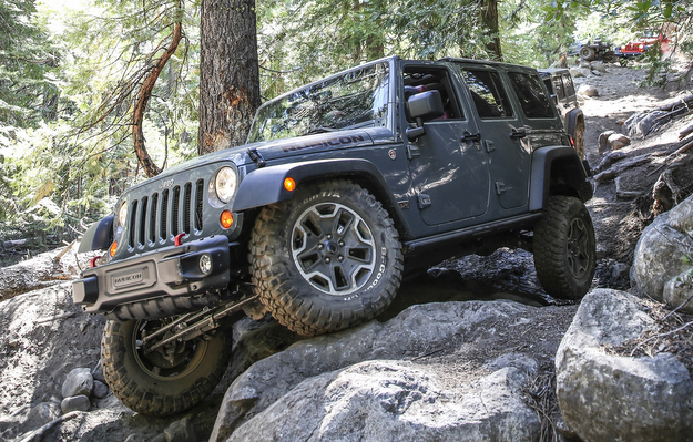 Jeep Wrangler Rubicon edicao comemorativa de 10 anos