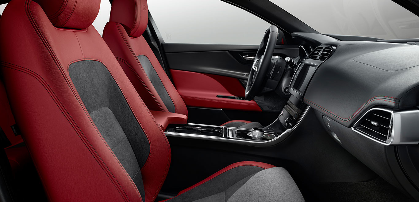 XE da Jaguar chega ao Brasil por R$ 169,900 mil